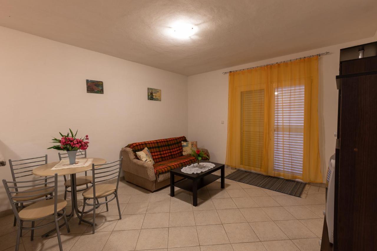 Apartman Kristo 维尔 外观 照片